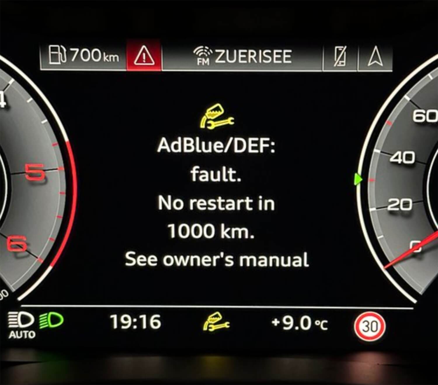 AdBlue/DEF: fault. No restart in 1000 km. See owner's manual